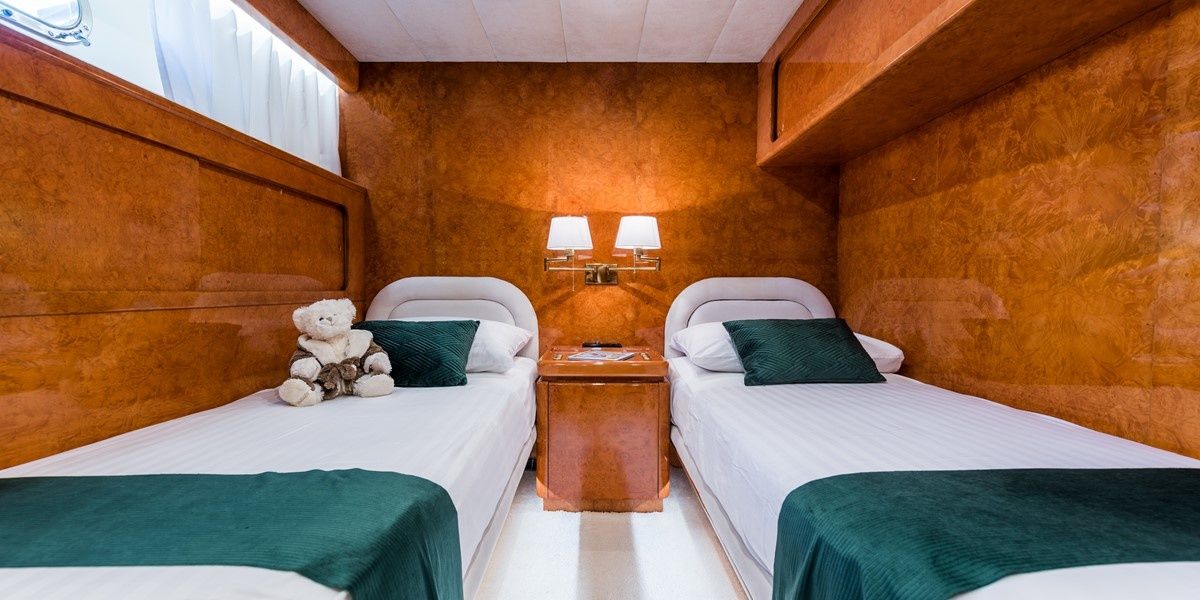 Admiral 27 | Bora Bora