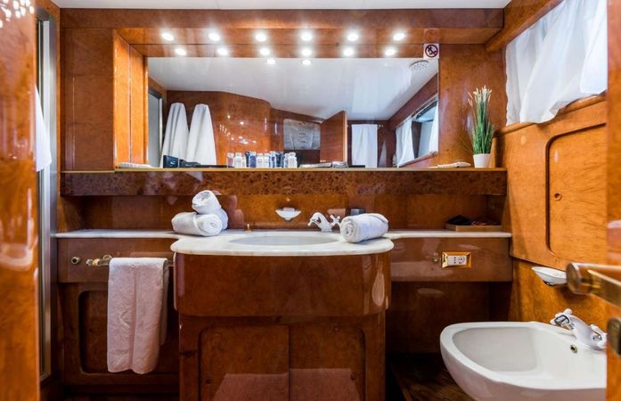 Admiral 27 | Bora Bora