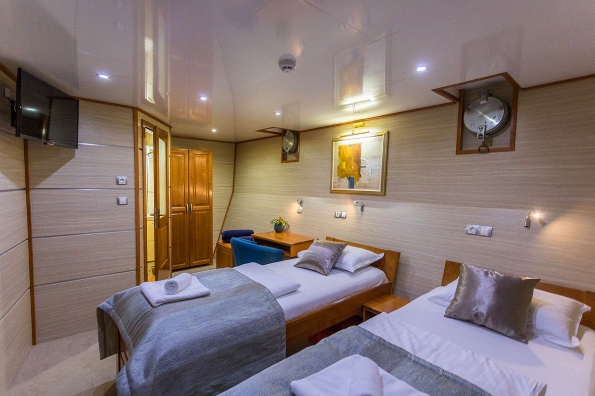 Custom Built 157 | Karizma