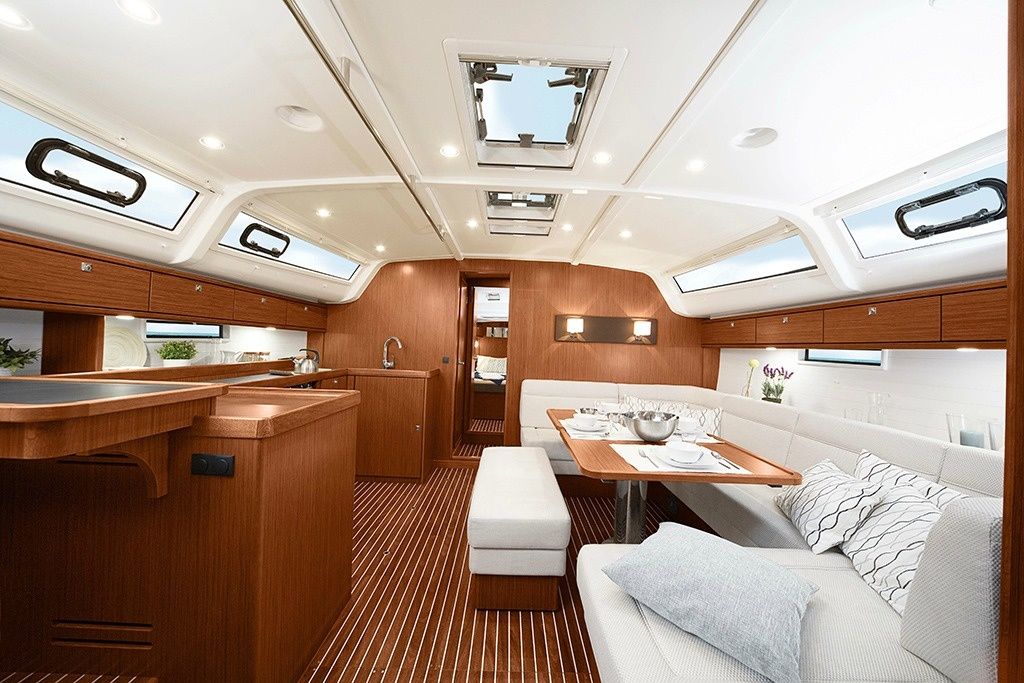 Bavaria Cruiser 51 | Mola 16-5 Breege