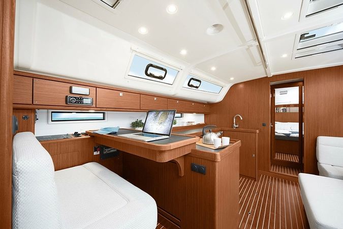 Bavaria Cruiser 51 | Mola 16-5 Breege