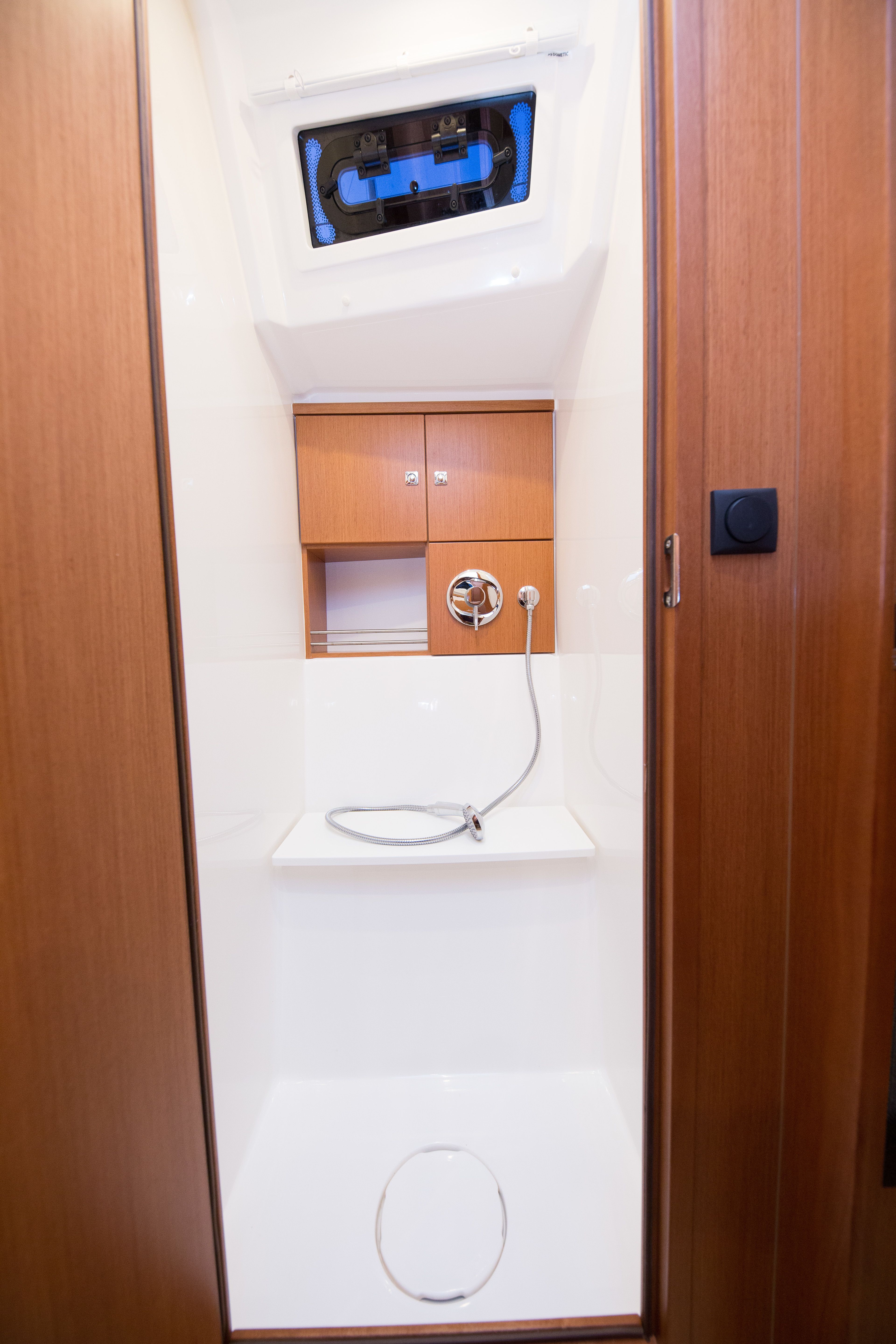 Bavaria Cruiser 46 | Neptun