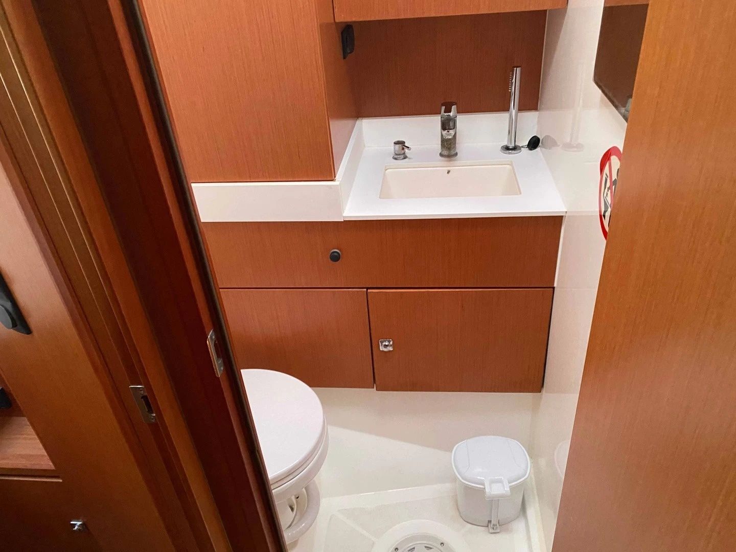 Bavaria C45 | Silver 1