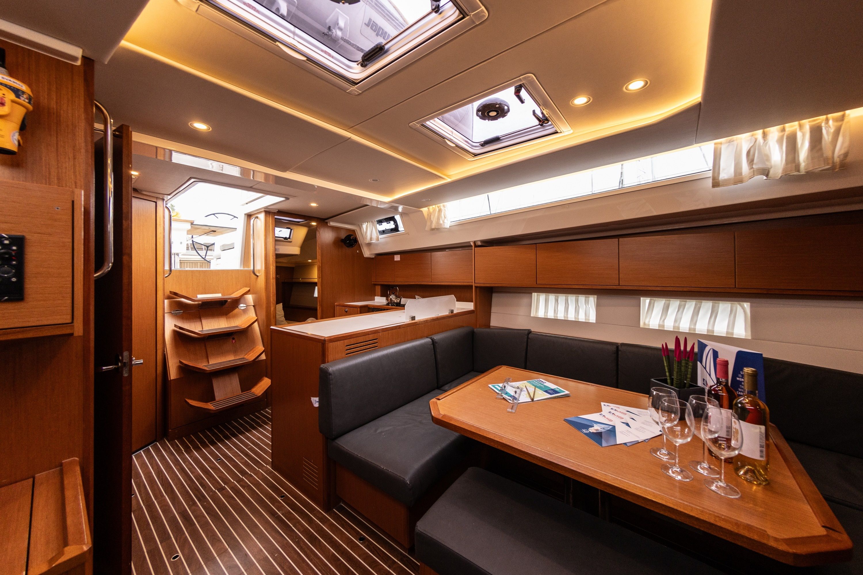 Bavaria C45 | Silver 1