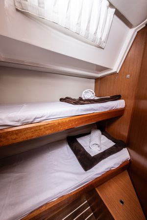 Bavaria C45 | Silver 1