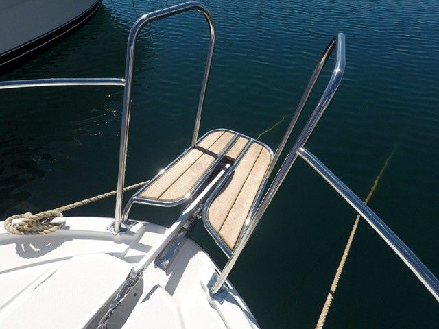 Beneteau Antares 8 | Lovre
