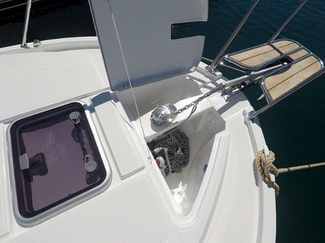 Beneteau Antares 8 | Lovre