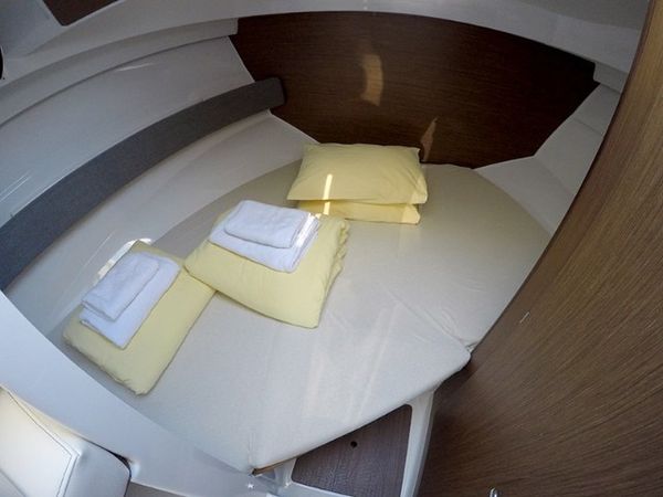 Beneteau Antares 8 | Lovre