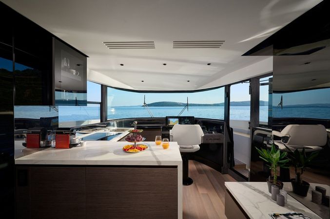 Explorer 62 | Blue Moon