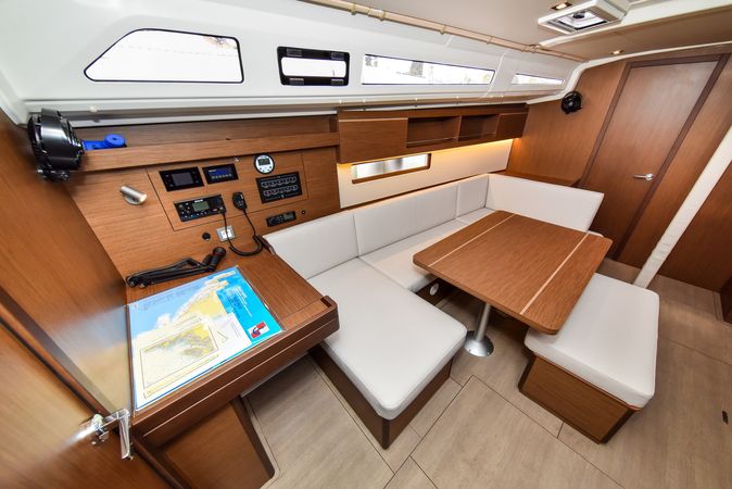 Beneteau Oceanis 40.1 | Eylin