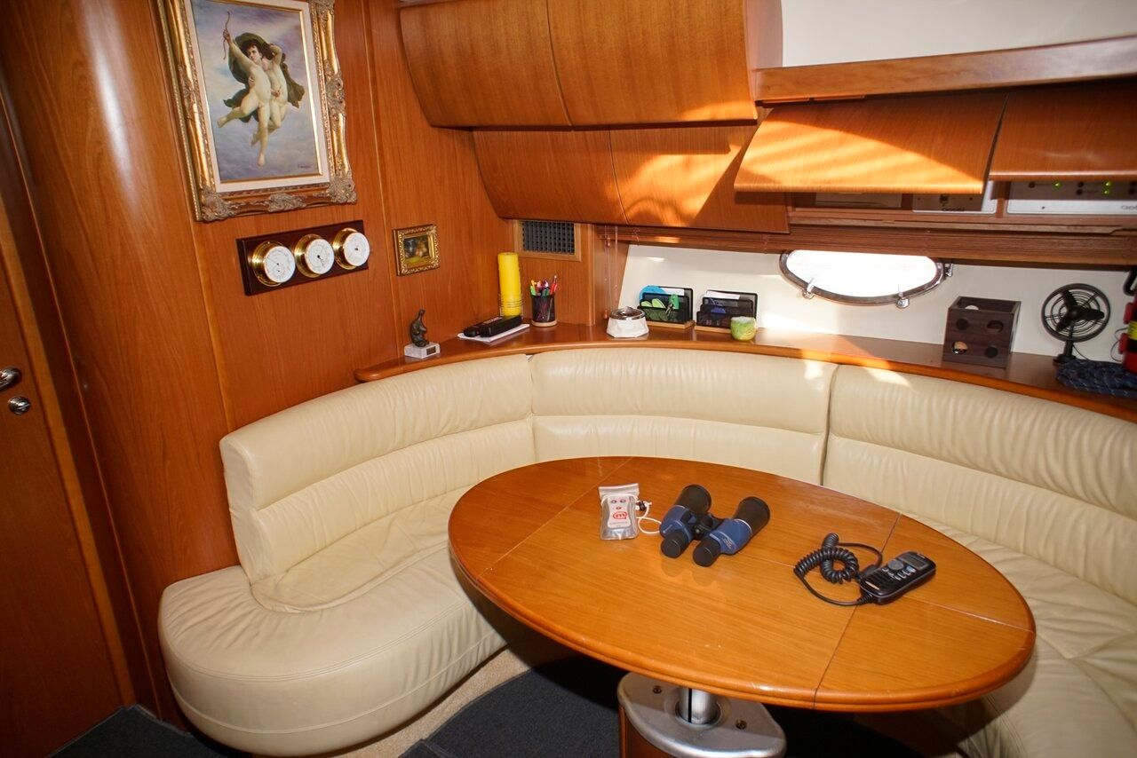 Gobbi 425 | Lady Veronika