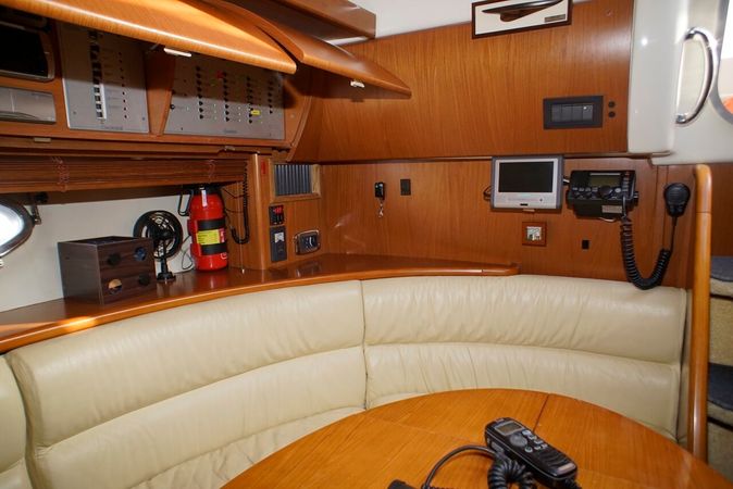 Gobbi 425 | Lady Veronika