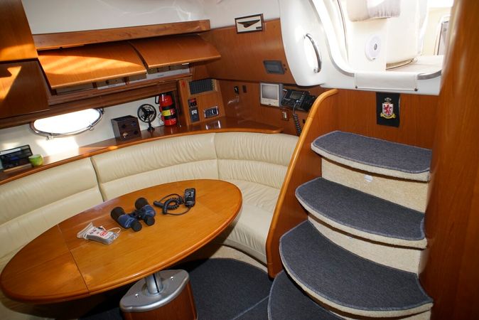 Gobbi 425 | Lady Veronika