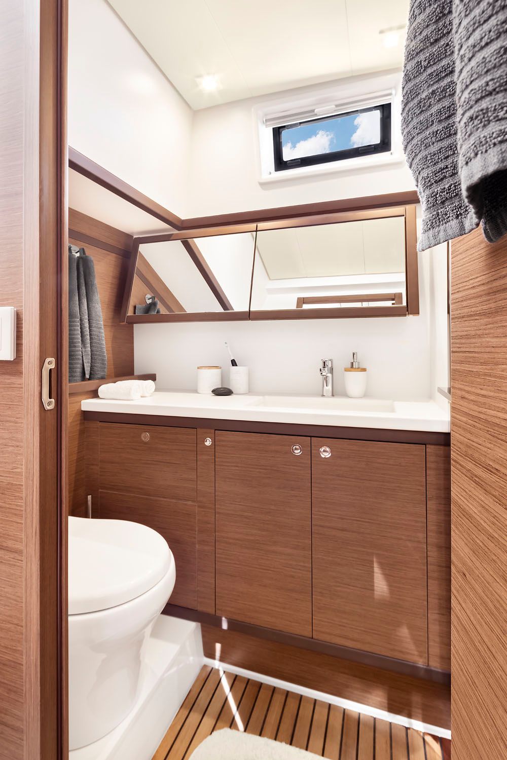 Lagoon 52 F | Emerald Gemini