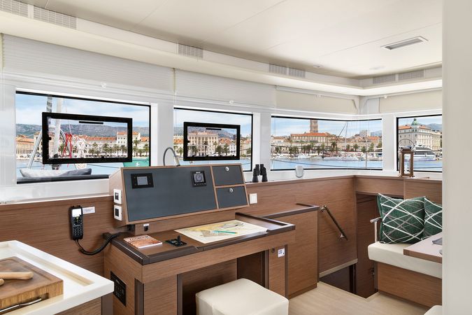 Lagoon 52 F | Emerald Gemini