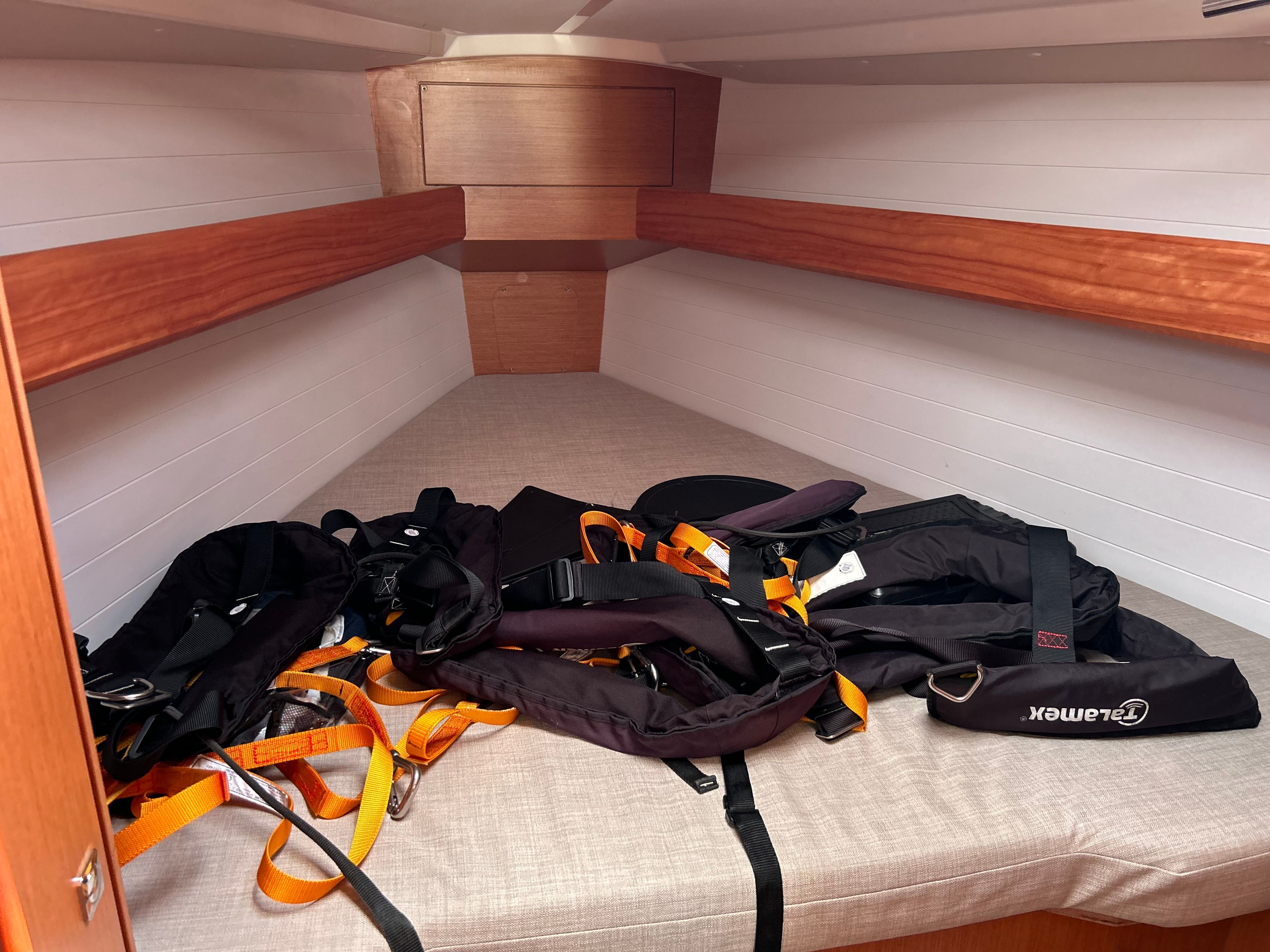 Bavaria Cruiser 34 | Mola 21-2 R Breege