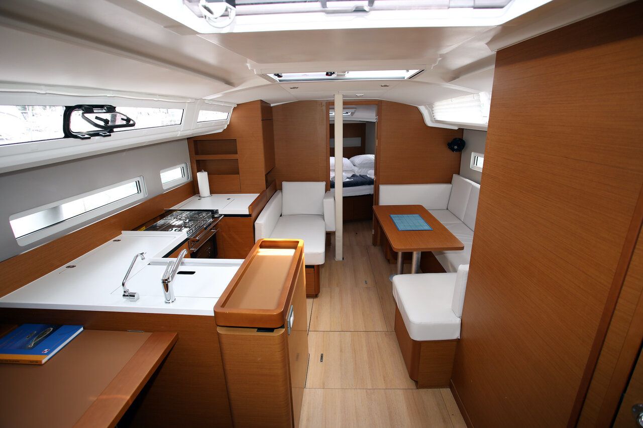 Jeanneau Sun Odyssey 410 | Deba