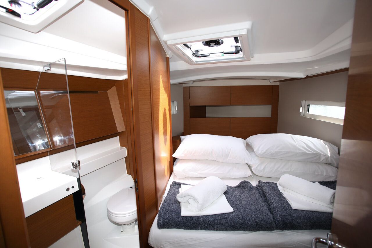 Jeanneau Sun Odyssey 410 | Deba