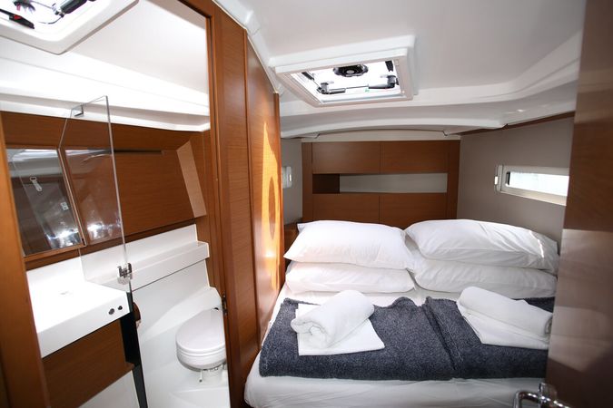 Jeanneau Sun Odyssey 410 | Deba
