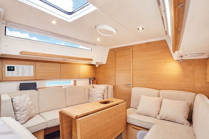 Elan E5 | Elaya