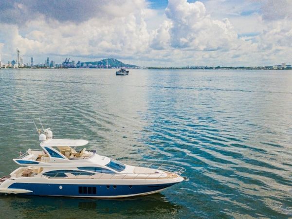 Azimut 64 Fly | Copacetic