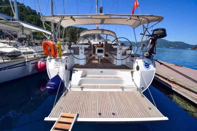 Bavaria Cruiser 50 | Mina
