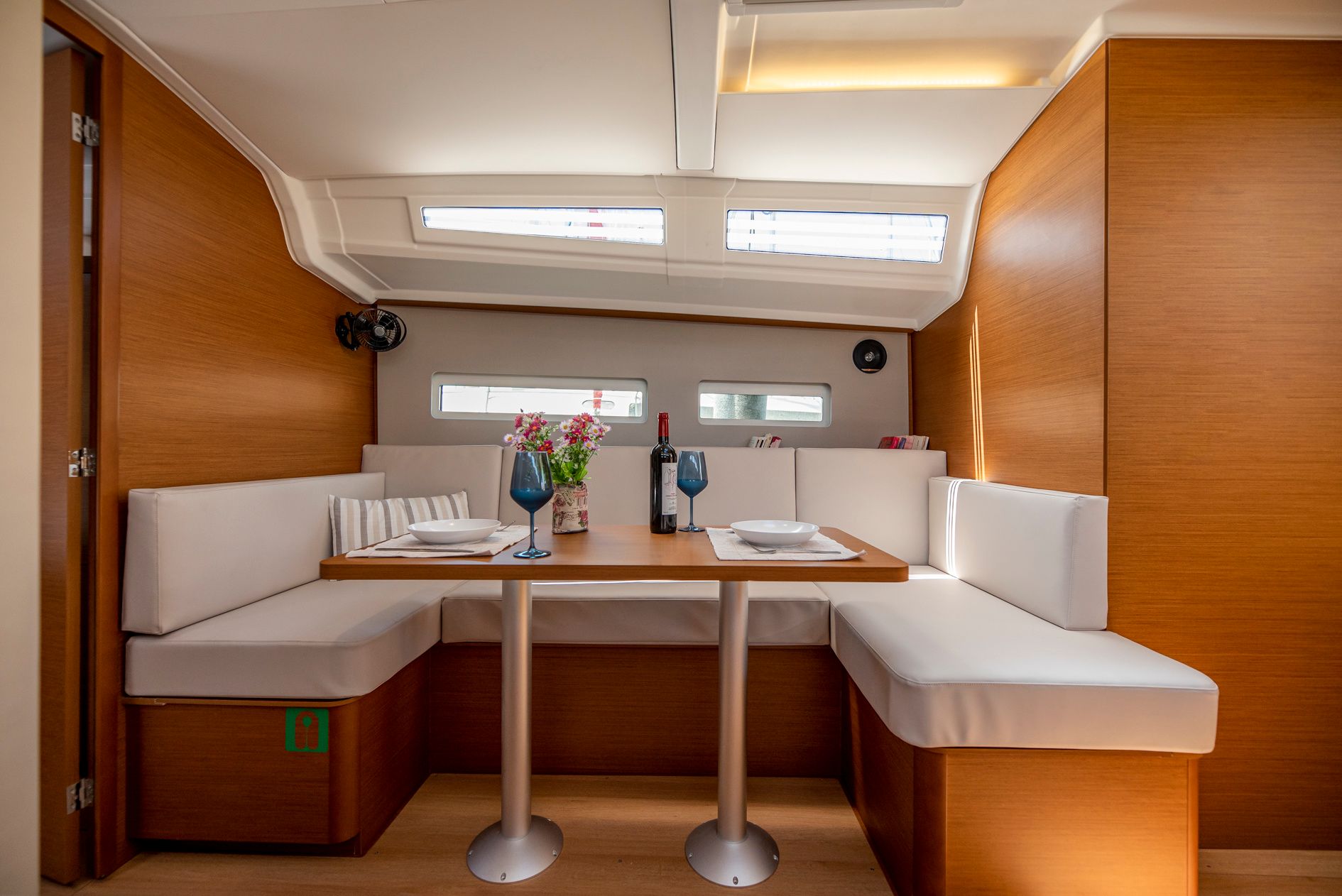 Jeanneau Sun Odyssey 410 | Garfish