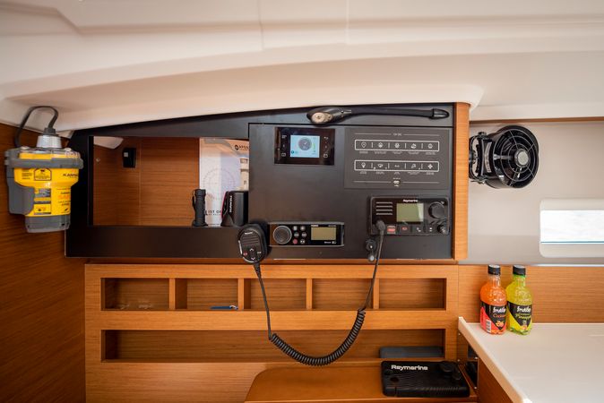 Jeanneau Sun Odyssey 410 | Garfish