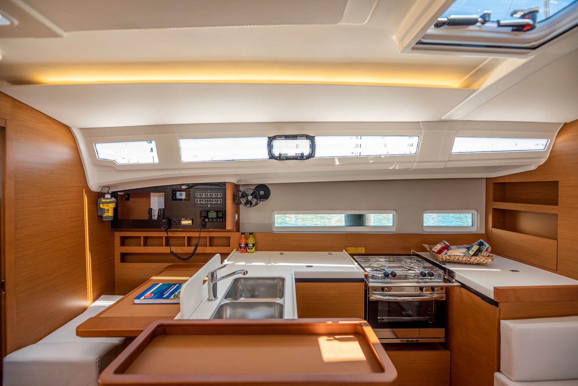 Jeanneau Sun Odyssey 410 | Garfish