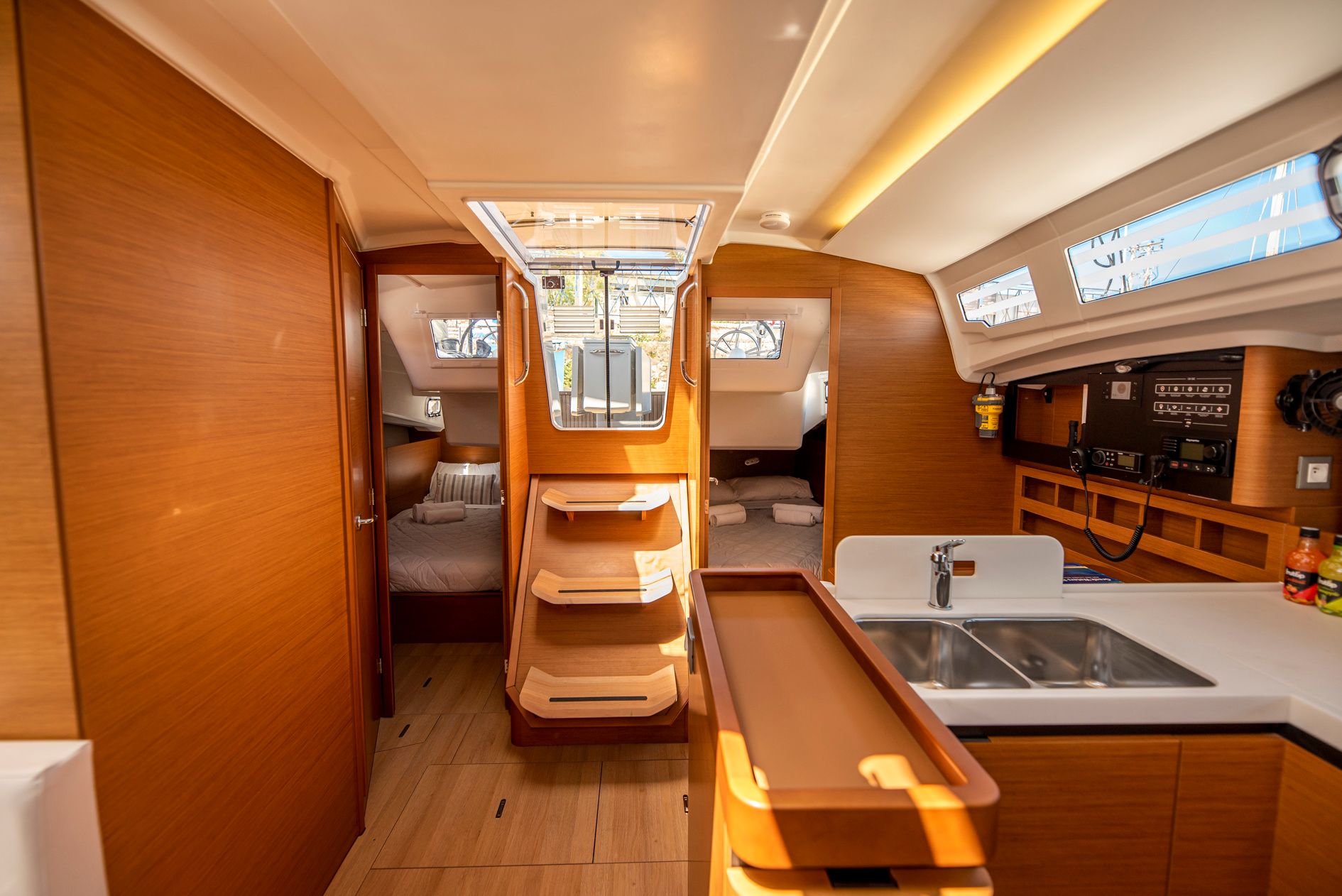 Jeanneau Sun Odyssey 410 | Garfish