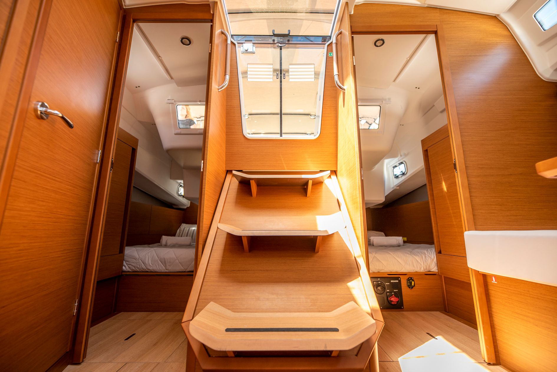 Jeanneau Sun Odyssey 410 | Garfish