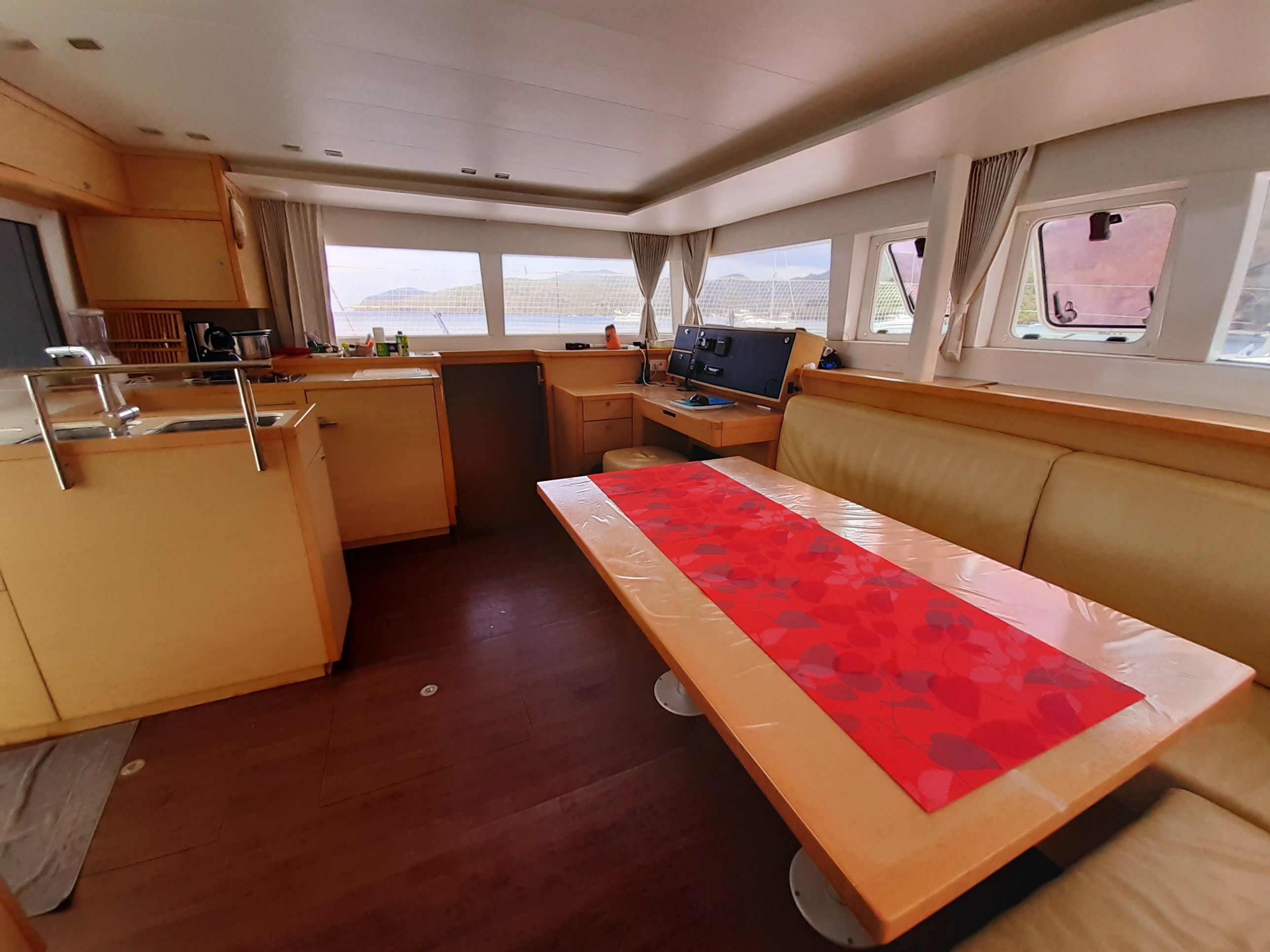 Lagoon 450 F | Lipopette