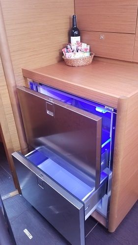 Dufour 430 | Kummsal