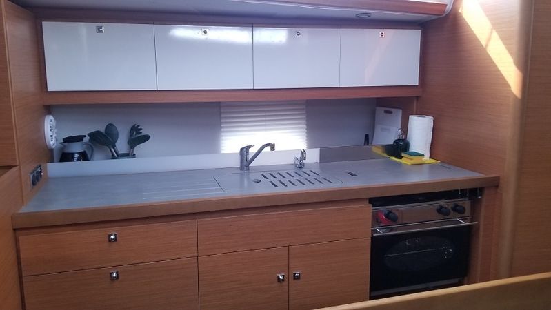 Dufour 430 | Kummsal