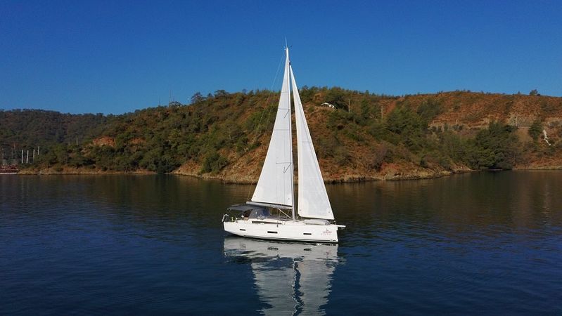 Dufour 430 | Kummsal