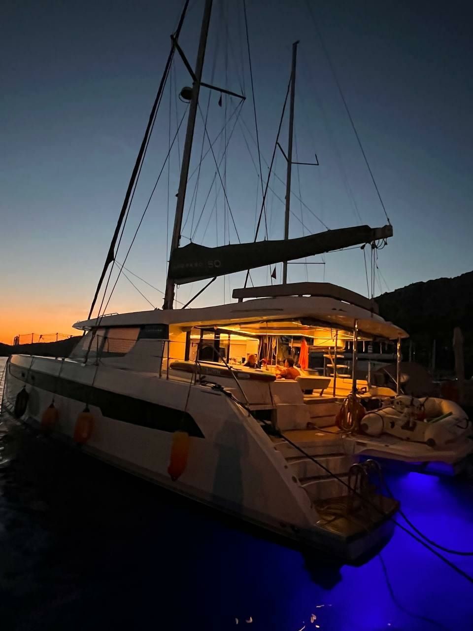 Leopard 50 | Hakuna Matata