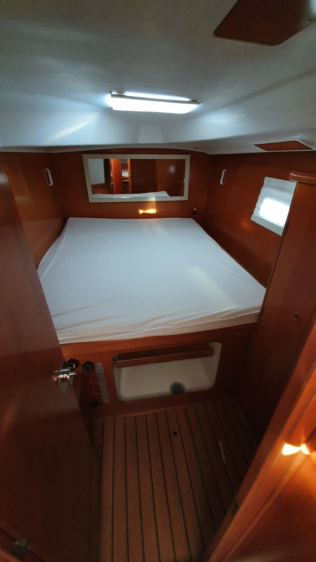 Lagoon 380 | Manatea