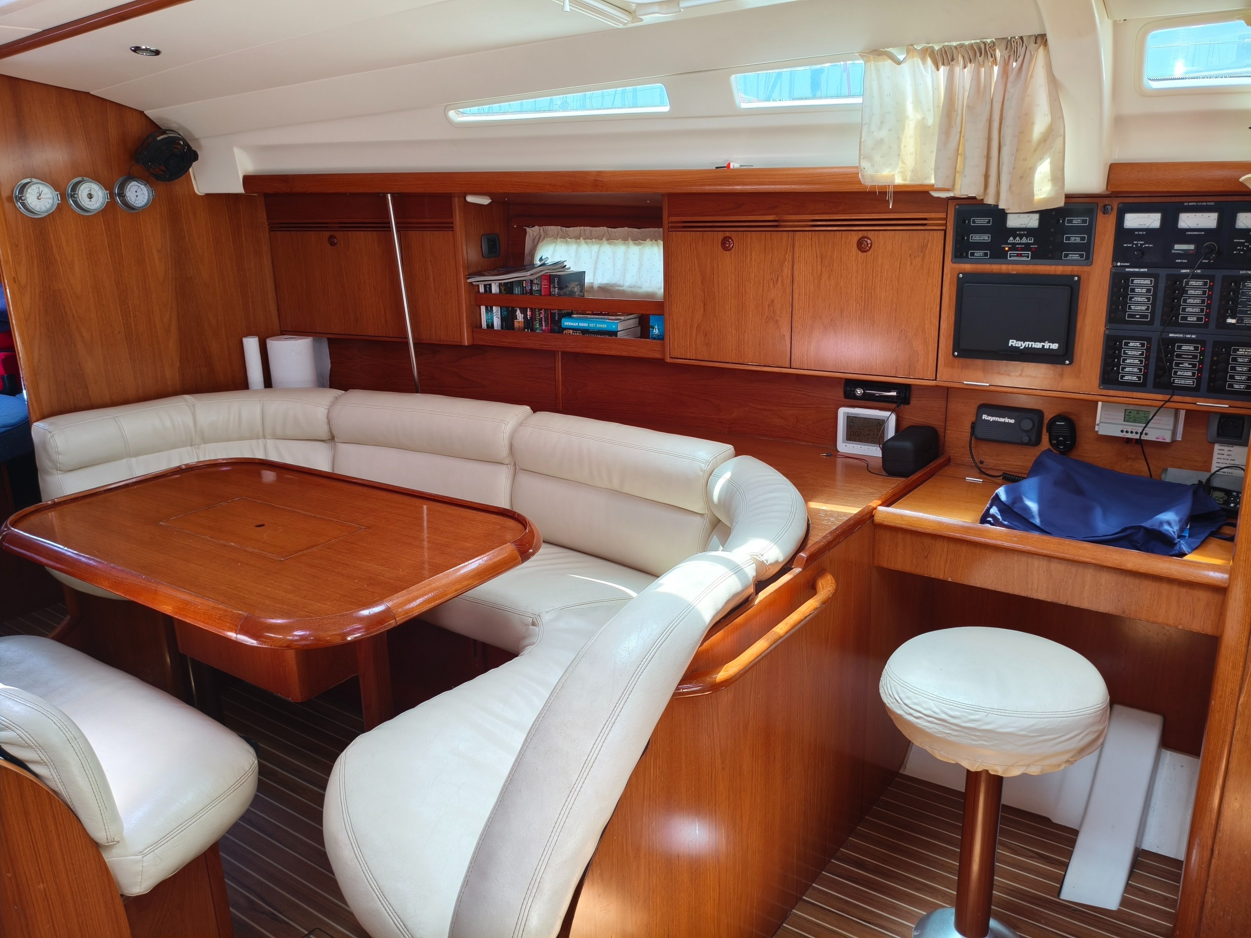 Jeanneau Sun Odyssey 45 | Spanaki 2