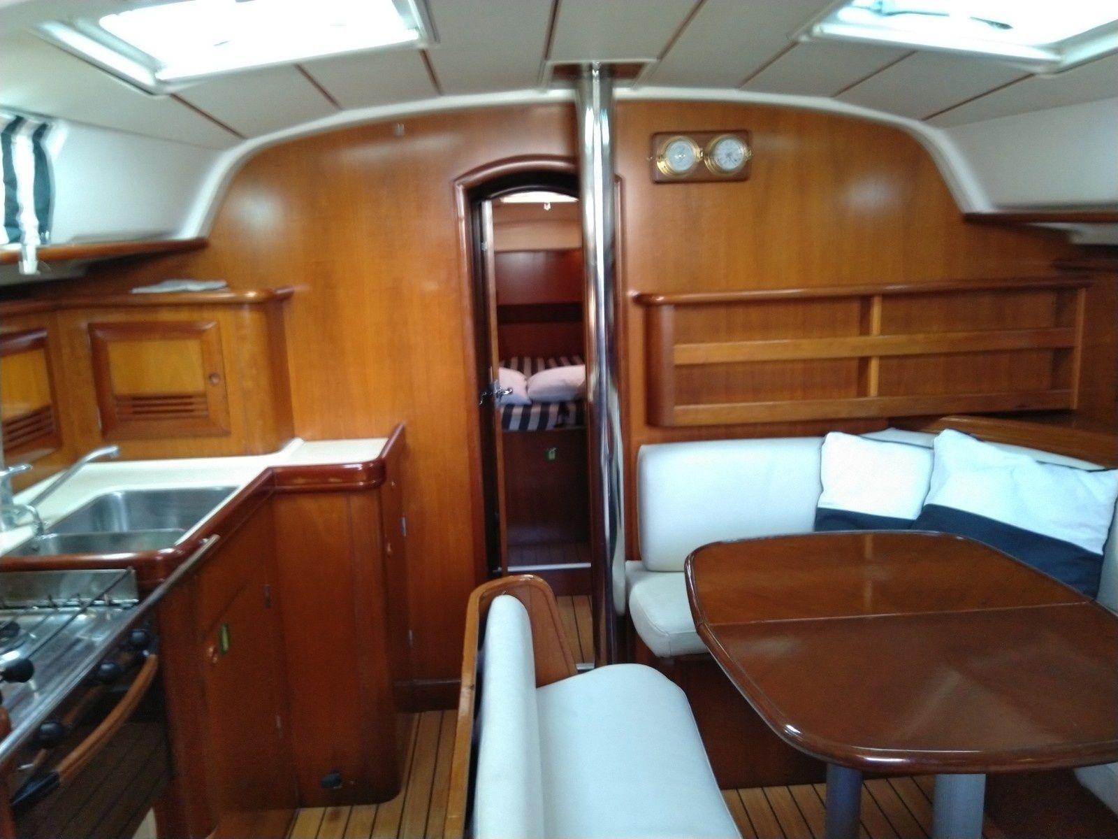Beneteau Oceanis Clipper 411 | Nemesis