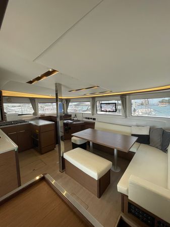 Lagoon 46 | Espabila