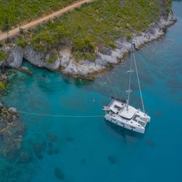 Lagoon 46 | Espabila