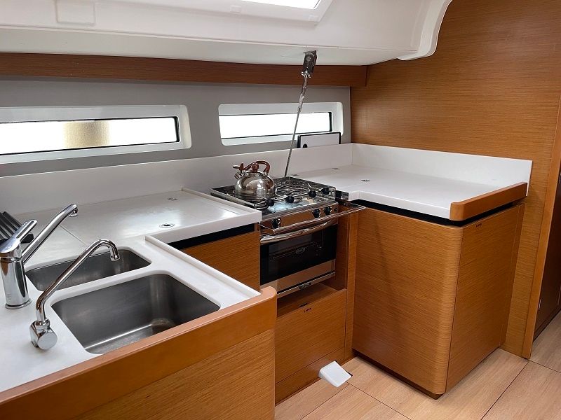Jeanneau Sun Odyssey 490 | Iris