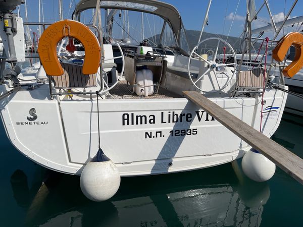 Beneteau Oceanis 40.1 | Alma Libre 7