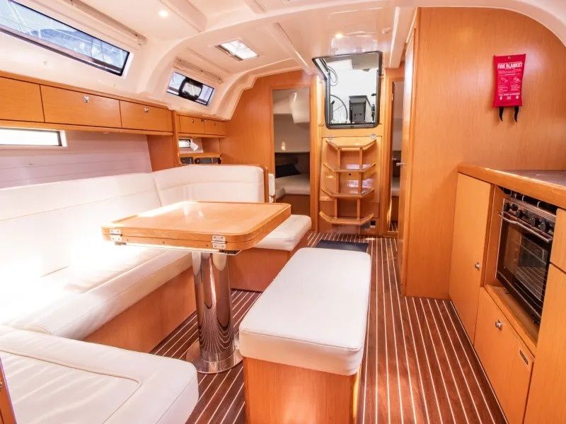 Bavaria Cruiser 41 | Thunderbird 1