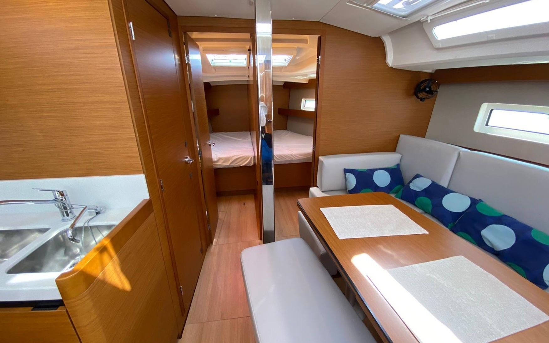 Jeanneau Sun Odyssey 440 | McLir 2