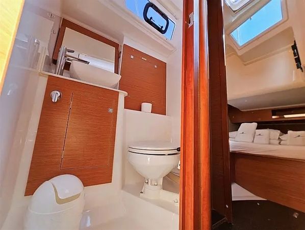 Dufour 390 | Avajava
