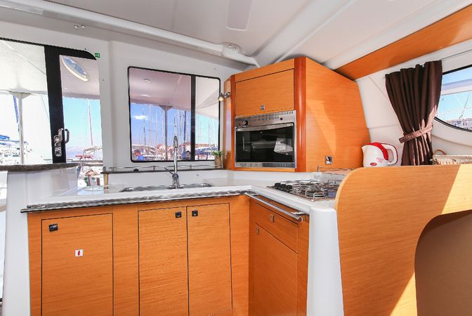 Fountaine Pajot Lipari 41 | Lipari