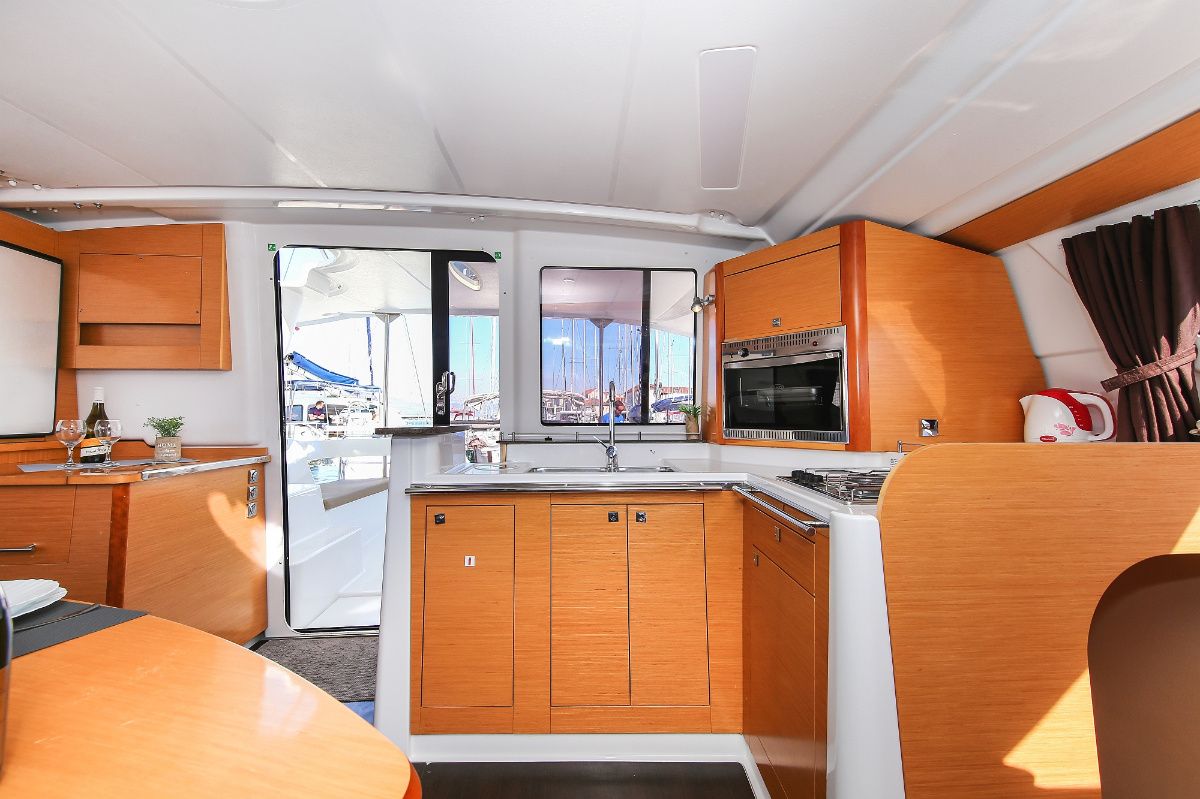 Fountaine Pajot Lipari 41 | Lipari