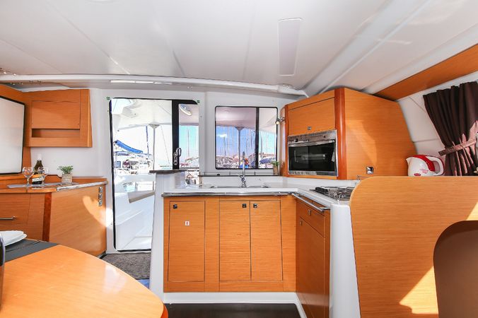 Fountaine Pajot Lipari 41 | Lipari