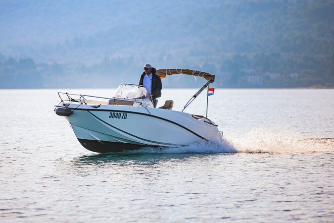 Quicksilver 555 Open | QuickSilver 555